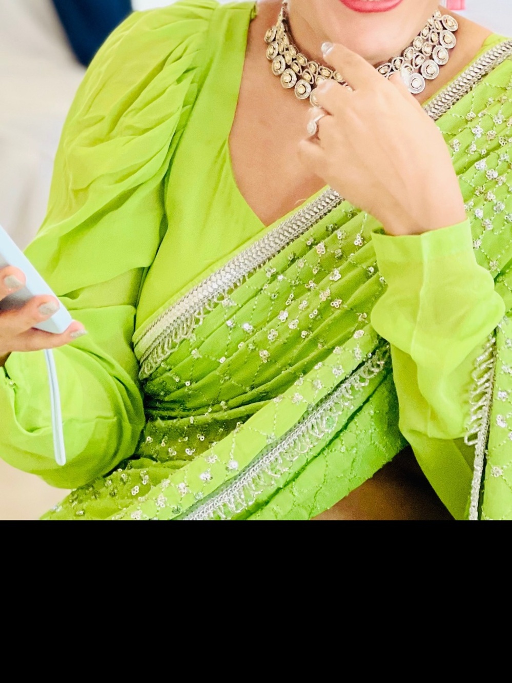 Green georgette saree blouse set - Picture 11 of 11